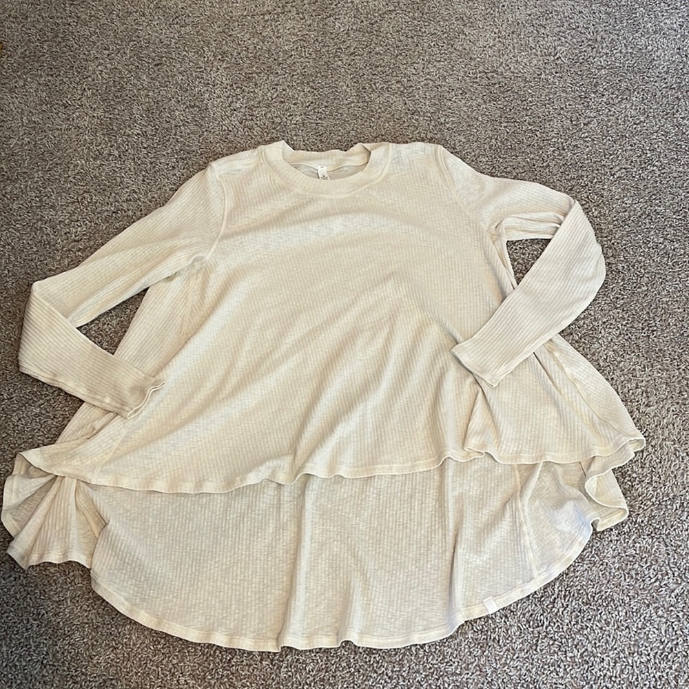 lululemon athletica Cream Long Sleeve Tunic